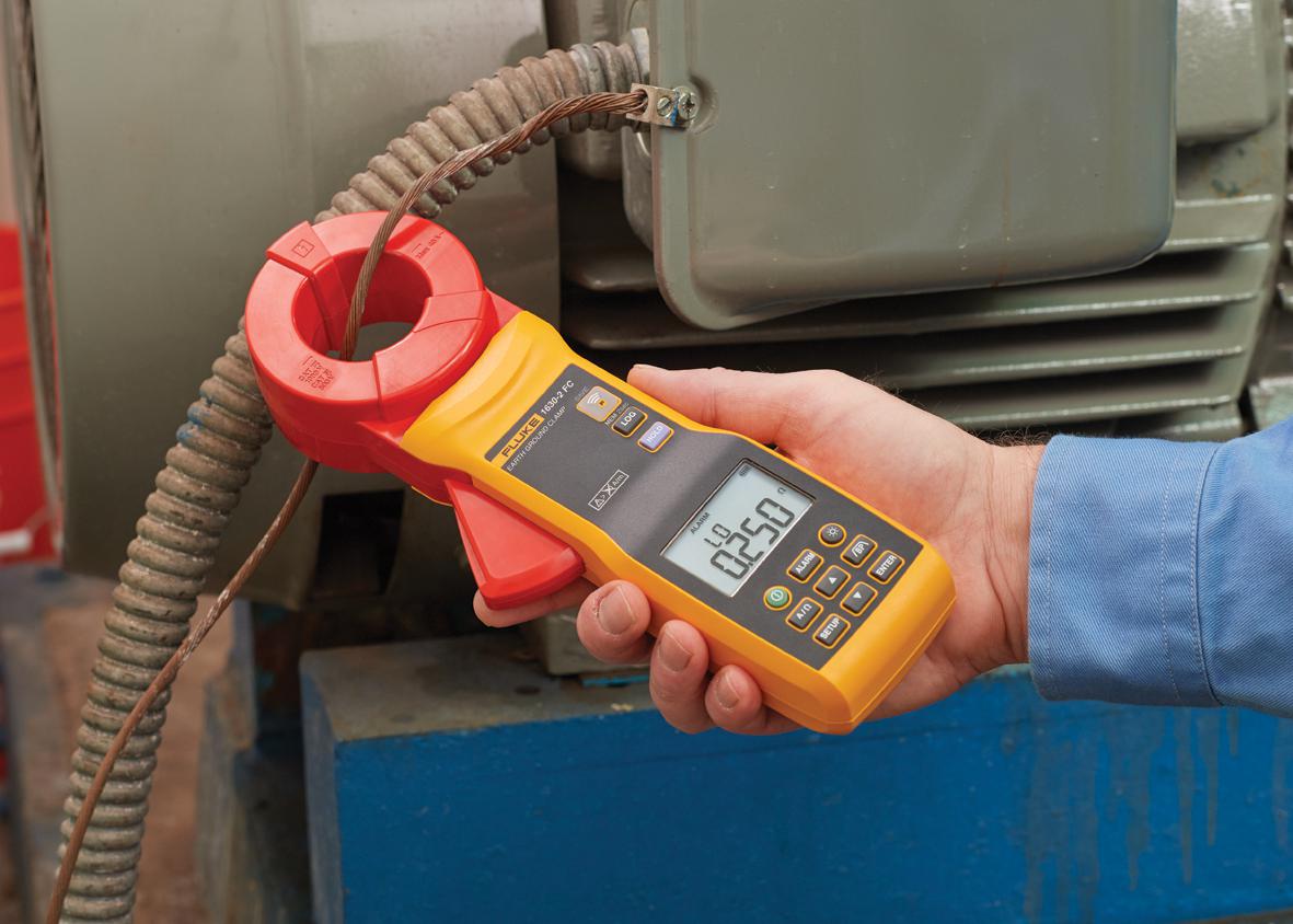 FLUKE 16302 FC Fluke Earth Ground Tester, Ground Resistance