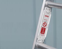 BRADY LAD-GB-EITH-12-A Label, Tag, 210 mm, 55 mm, Polycarbonate, Do Not Use This Ladder