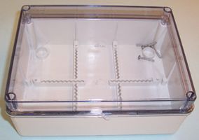 OLAN OL20032 BOX WITH TRANS LID IP56 190X140X70MM